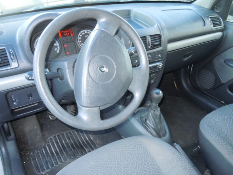 RENAULT CLIO STORIA 1.2 GPL Immagine 8